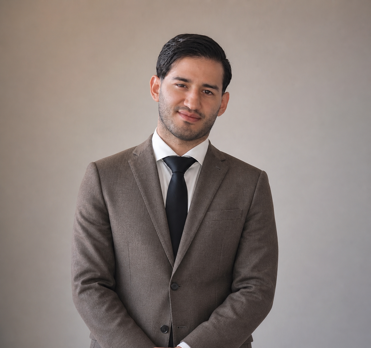 Dr. Facundo Funes — Abogado